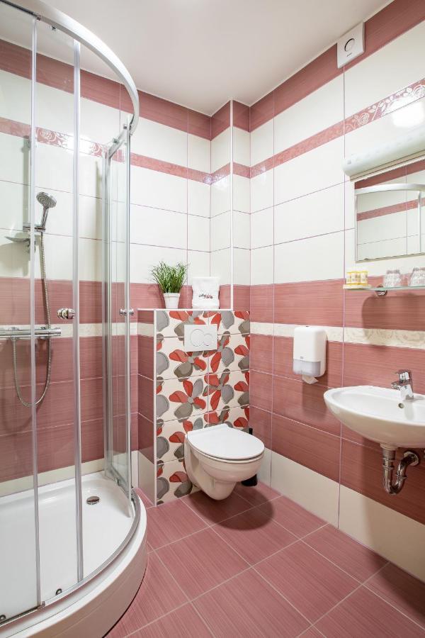 hotel Jakec Zgornja Loznica Buitenkant foto