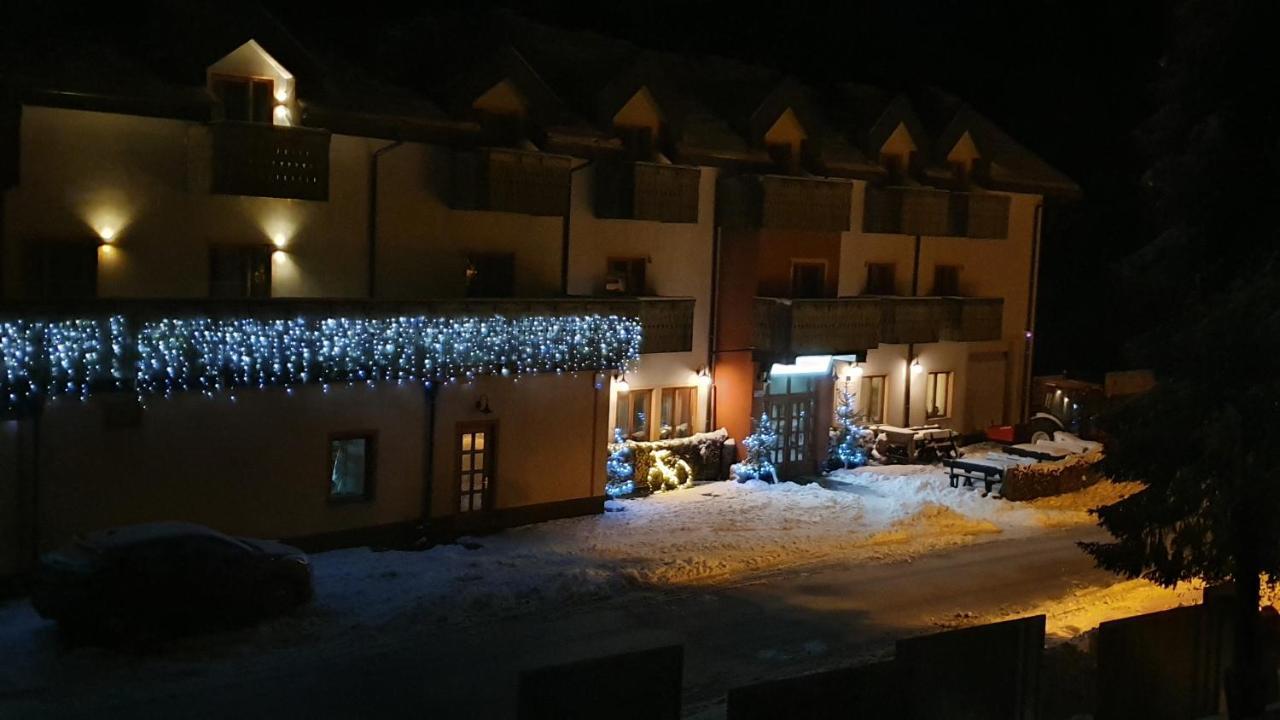 hotel Jakec Zgornja Loznica Buitenkant foto
